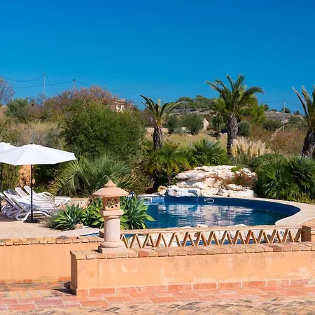 Villa Paraiso - Plusholidays