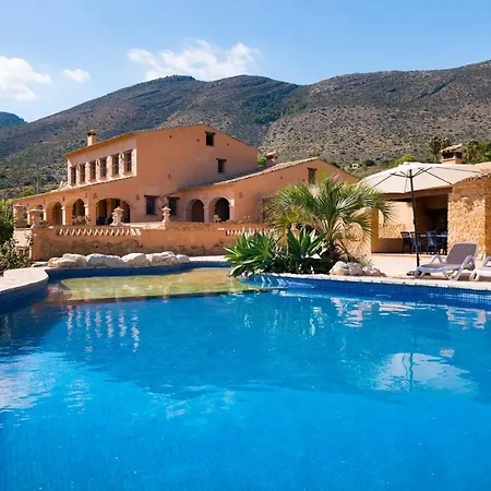 Villa Paraiso - Plusholidays *